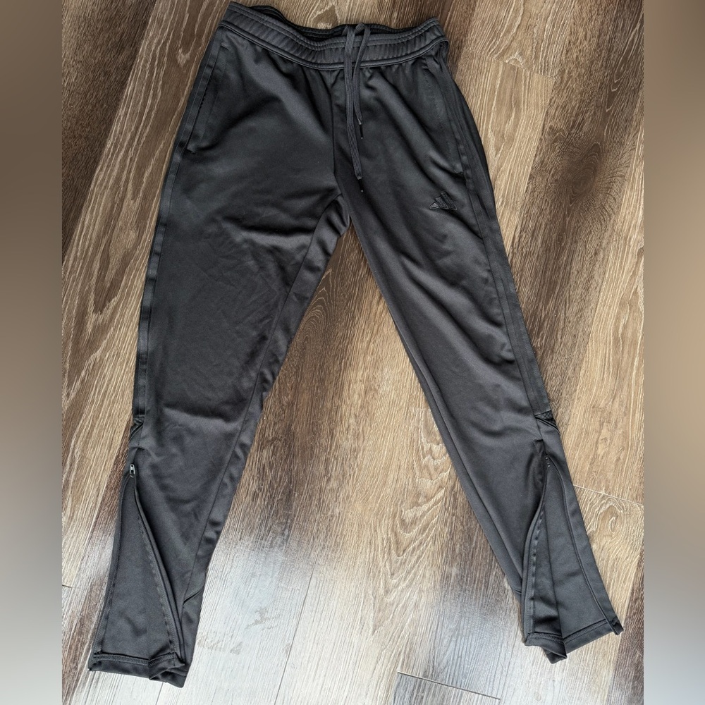 Adidas Women's Training Pants size small
